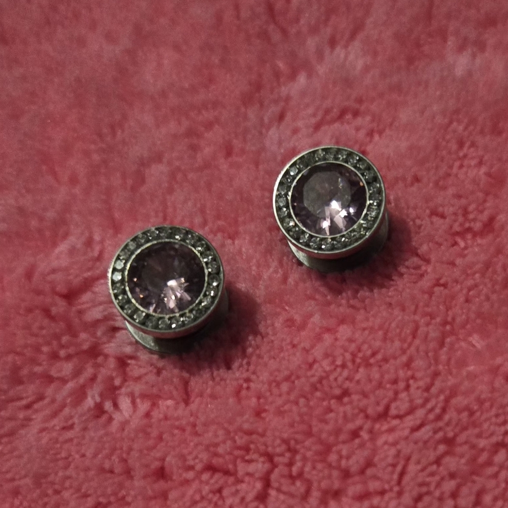 *0Gauge Plugs